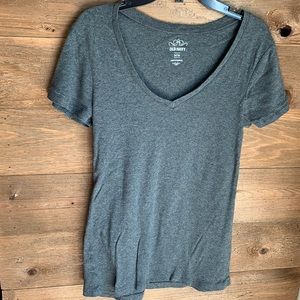 2 Old Navy VNeck T-shirts, FINAL CLEARANCE PRICE